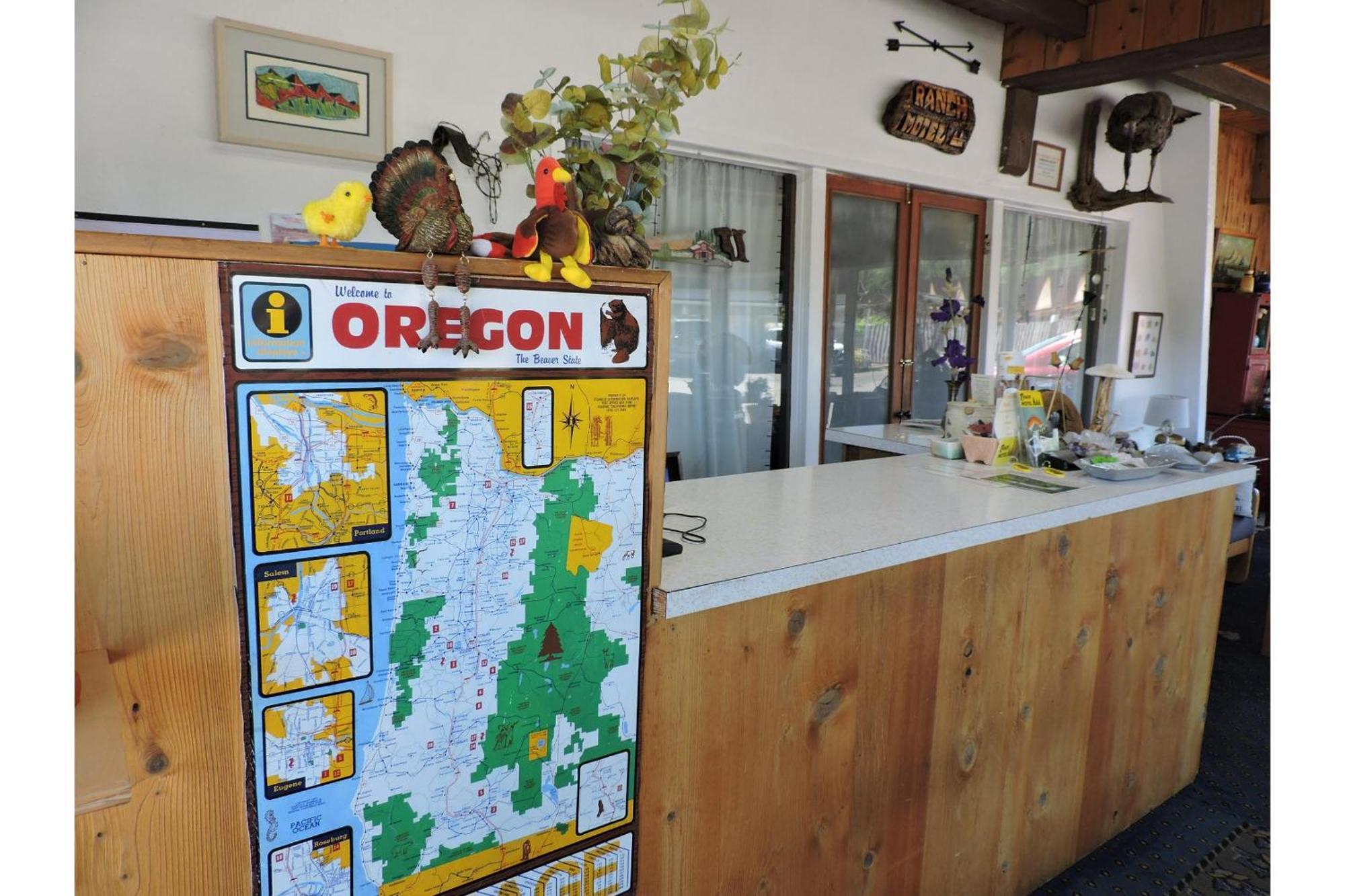 The Ranch Motel By Oyo Oakland I-5 Buitenkant foto